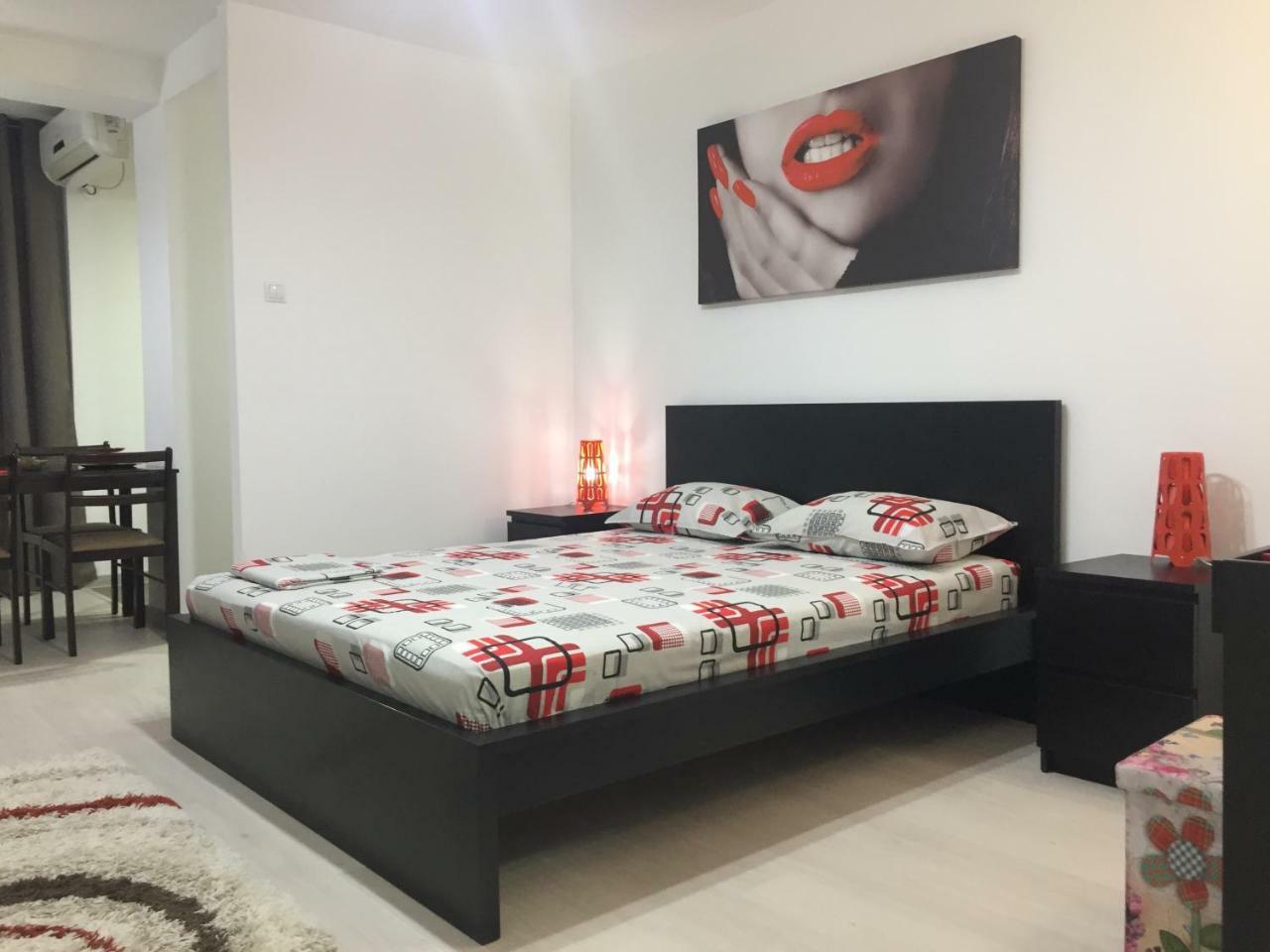 Faleza Apartment Galaţi Buitenkant foto